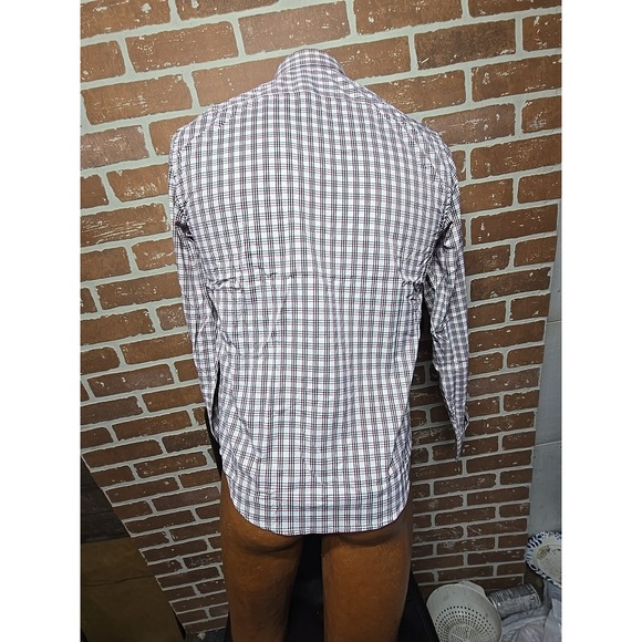 UNTUCKit Men's Shirt XS Slim Fit Long Sleeve Button-up Red / Black Gingham Dad - Picture 7 of 10